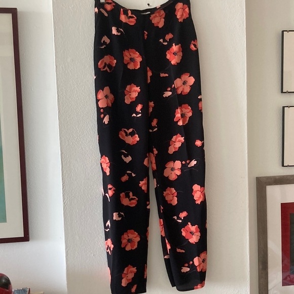 Flynn Skye Pants - Flynn Skye Black and Red Floral Cropped